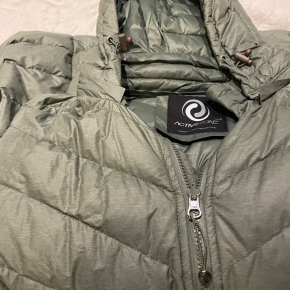 Active zone light weight packable jacket - Picture 5 of 5